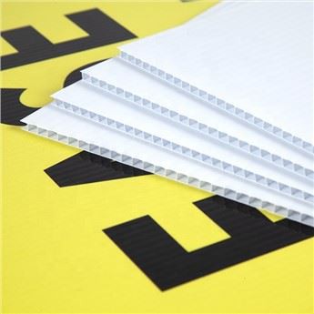 4mm Weiß 4'x8' 48''x96'' Blank Corona PP Wellpappe Coroplast Für Schilder Board